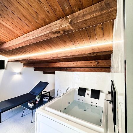 Sentimento Luxury Rooftop Vasanello Екстериор снимка